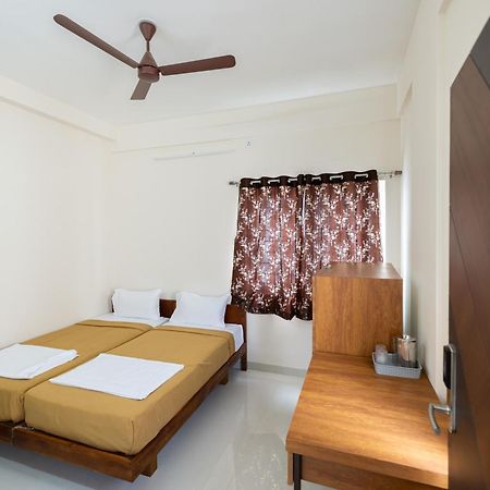 Hotel Viba Residency à Coimbatore Extérieur photo