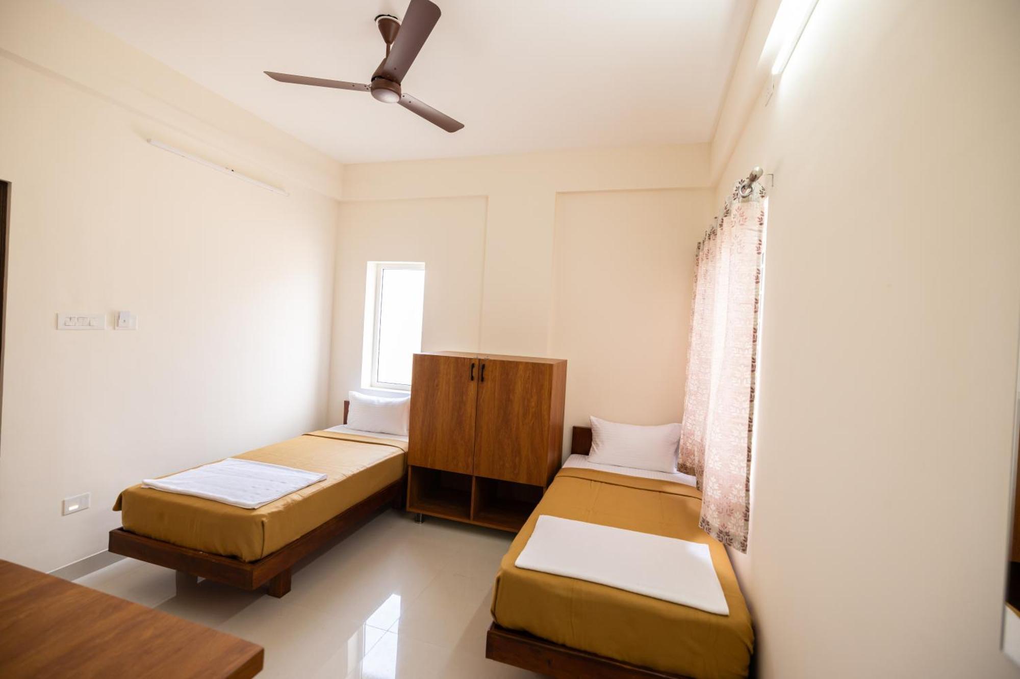 Hotel Viba Residency à Coimbatore Extérieur photo