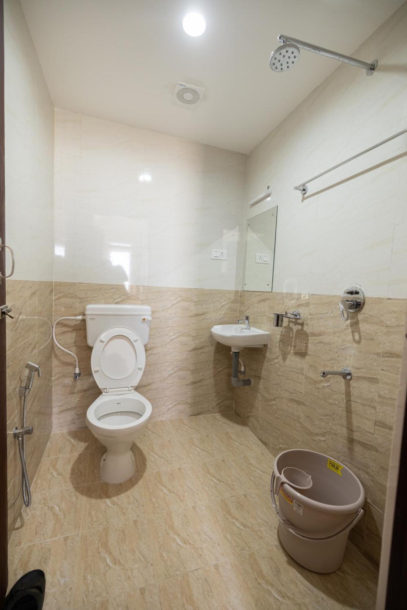 Hotel Viba Residency à Coimbatore Extérieur photo