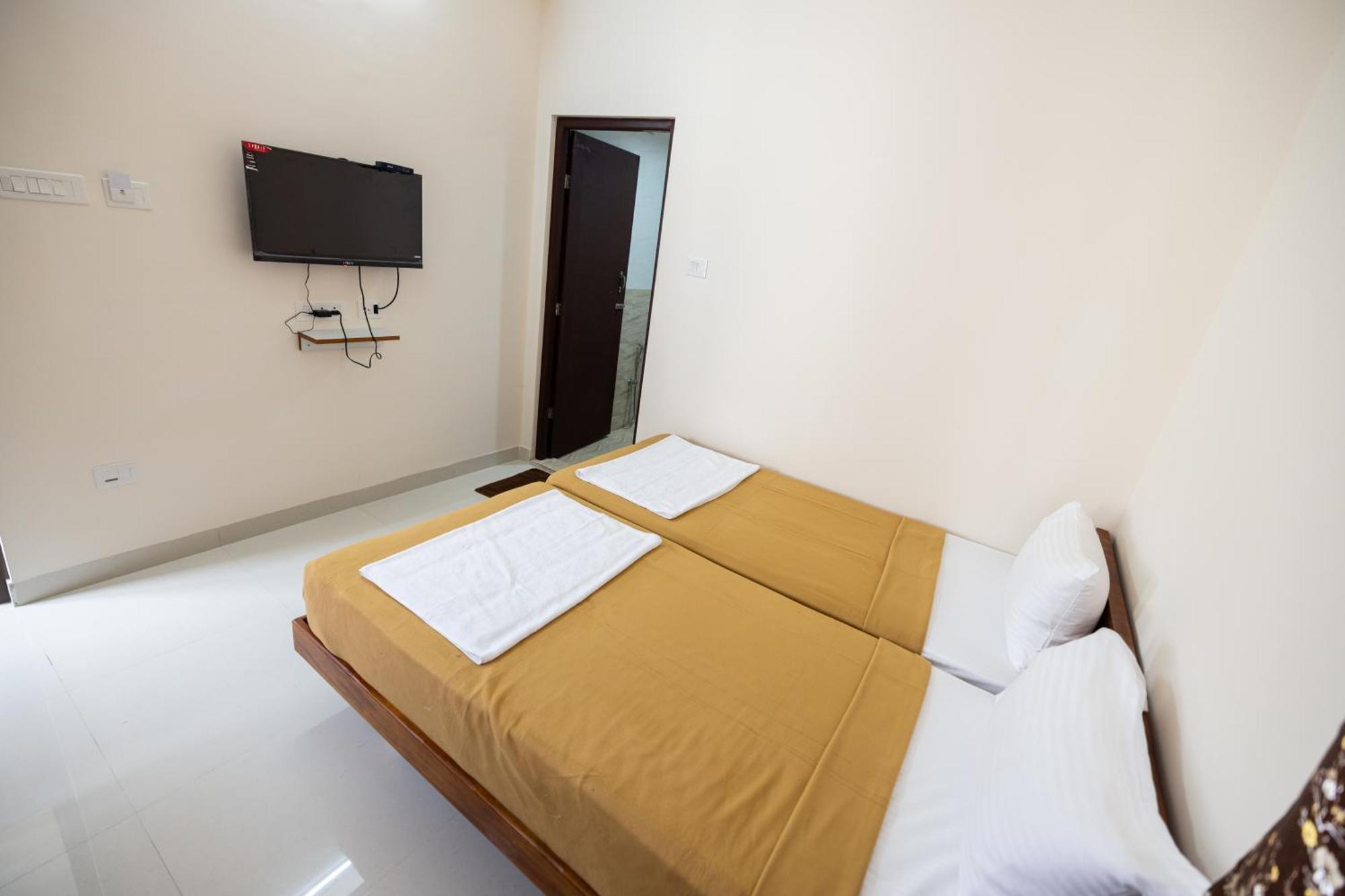 Hotel Viba Residency à Coimbatore Extérieur photo